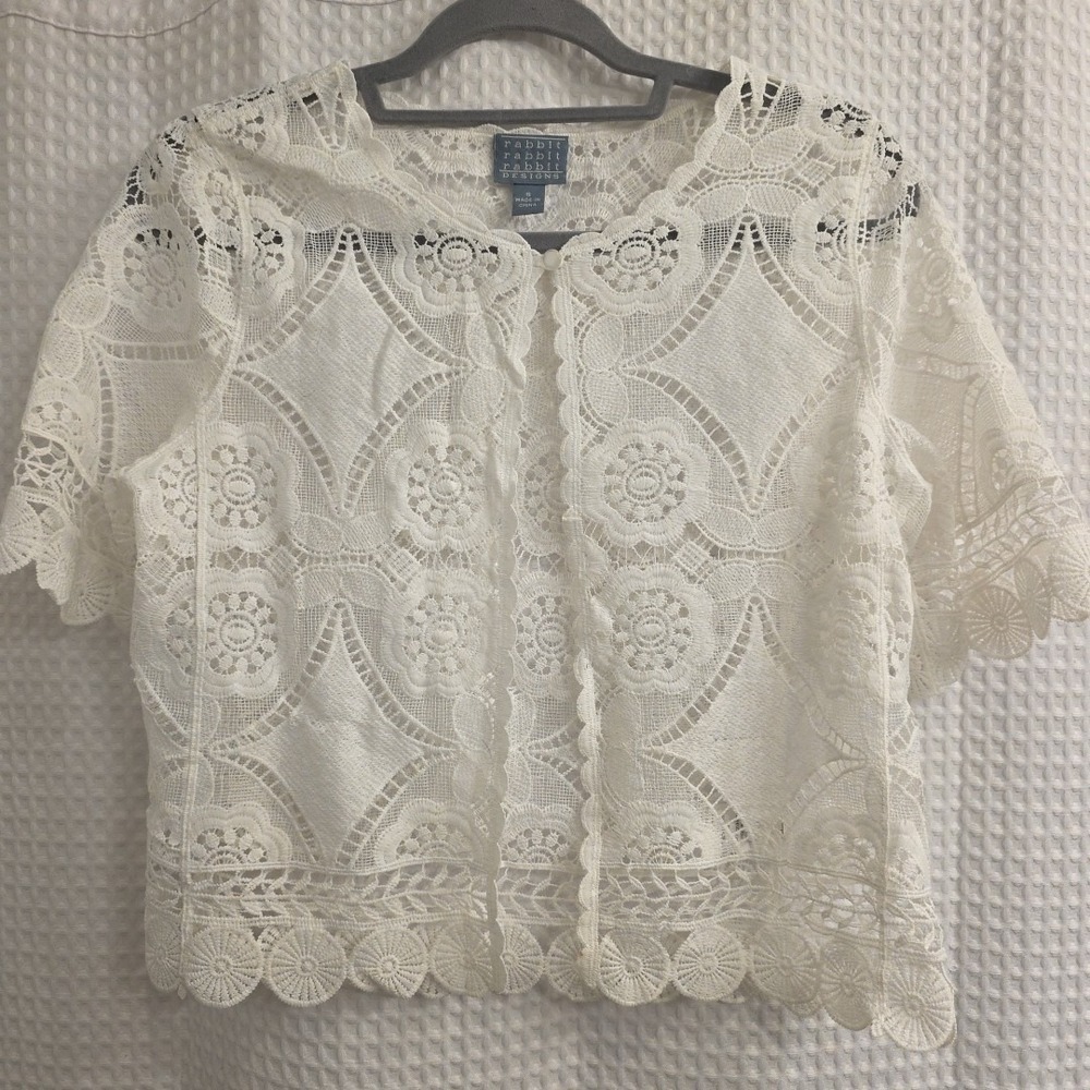 Rabbit Rabbit Rabbit Small Lace White 1 Button Short Sleeve‎ Boho EXCELLENT